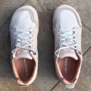 Altra - Lone Peak Alpine Women's 9 Sand - New